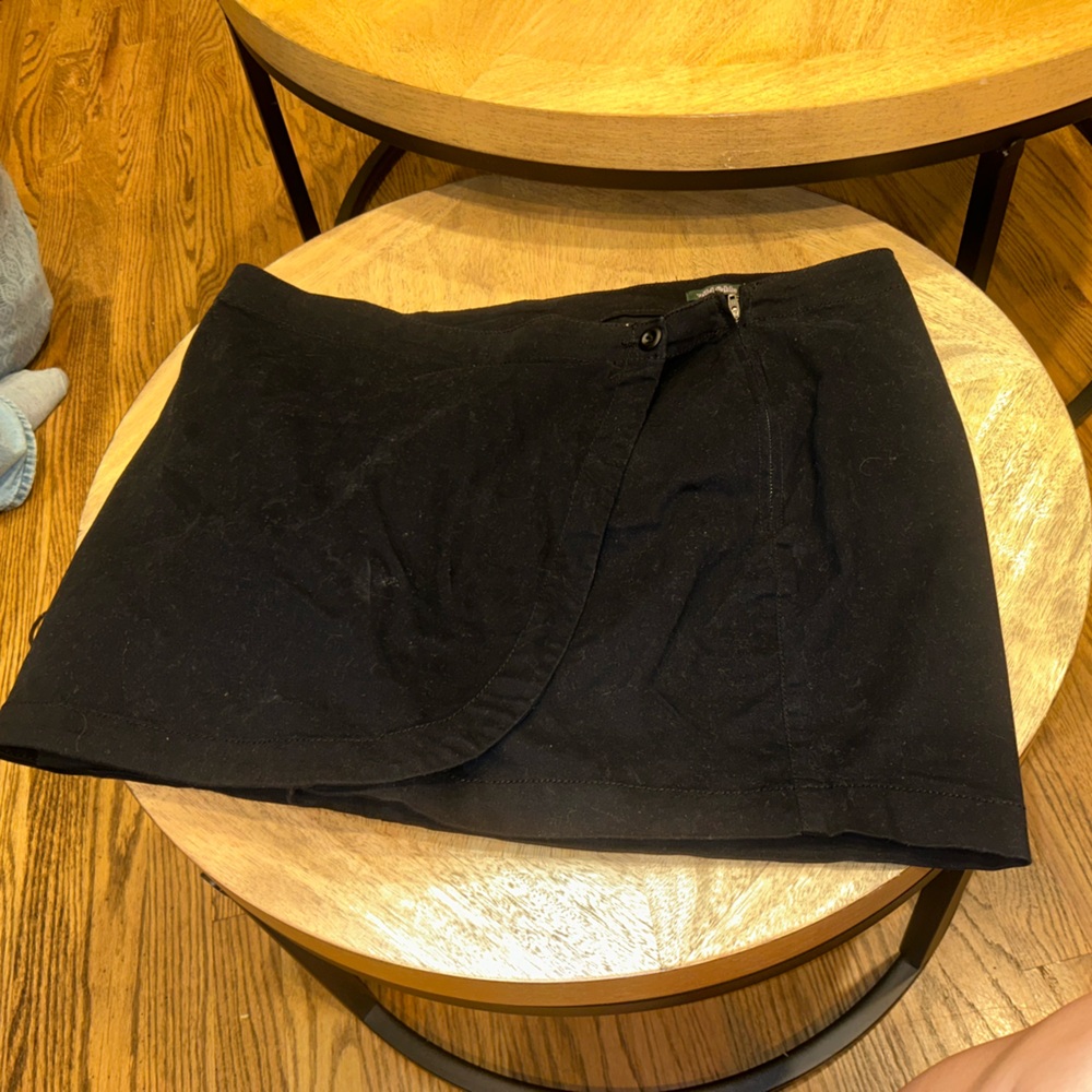 Wild fable  Black Womens skort size 17